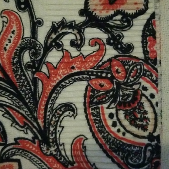 Pretty Red Black White fitted cardigan - Picture 7 of 7